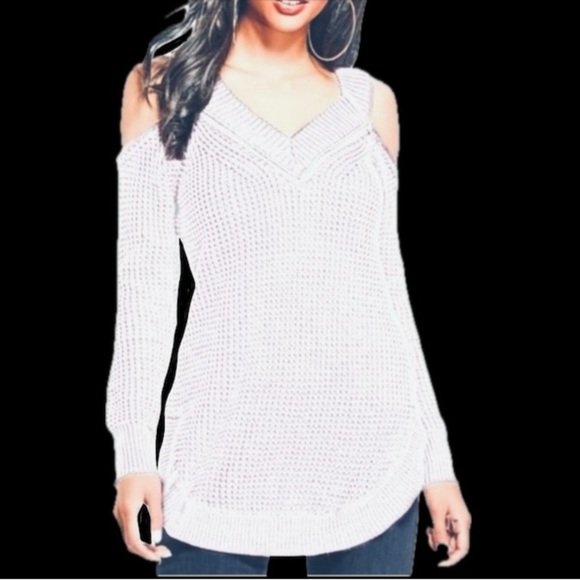 G by guess zipper detail cold shoulder open knit sweater in white. Size L - Picture 1 of 12